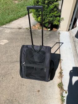 Rolling Pet Carrier with Telescoping Handle