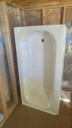 Steel drop in right drain tub.