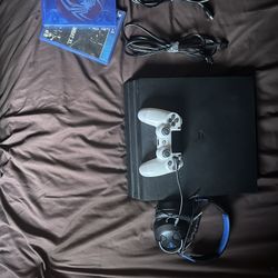 PS4