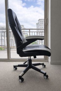 RS Gaming Faux Leather High-Back Gaming Office Chair