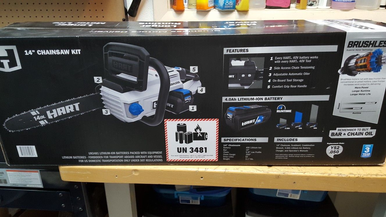 Hart 14' battery powered chainsaw