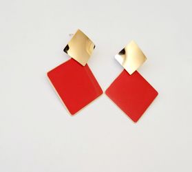 Earrings For Females 