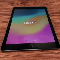 iPad 6 With Charging Cable 