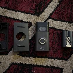 Ring Doorbell And Chime (NO USB CHARGING CABLE)