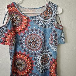 Women's tank top size medium brand unknown