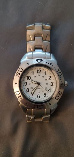 Mens watch