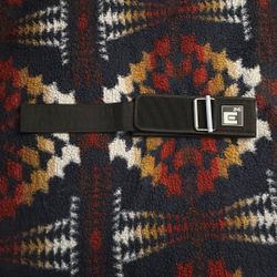 Weightlifting Belt (Small, 28”-34”)
