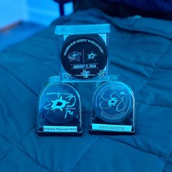 Dallas Star’s Autographed Pucks (Game Used)