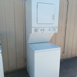 Lavadora y Secadora de gas marca Kenmore 