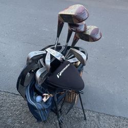 Vintage Titleist Acushnet Golf Clubs 