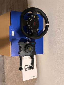 MOZA R5 Sim Racing Wheel and Base Bundle