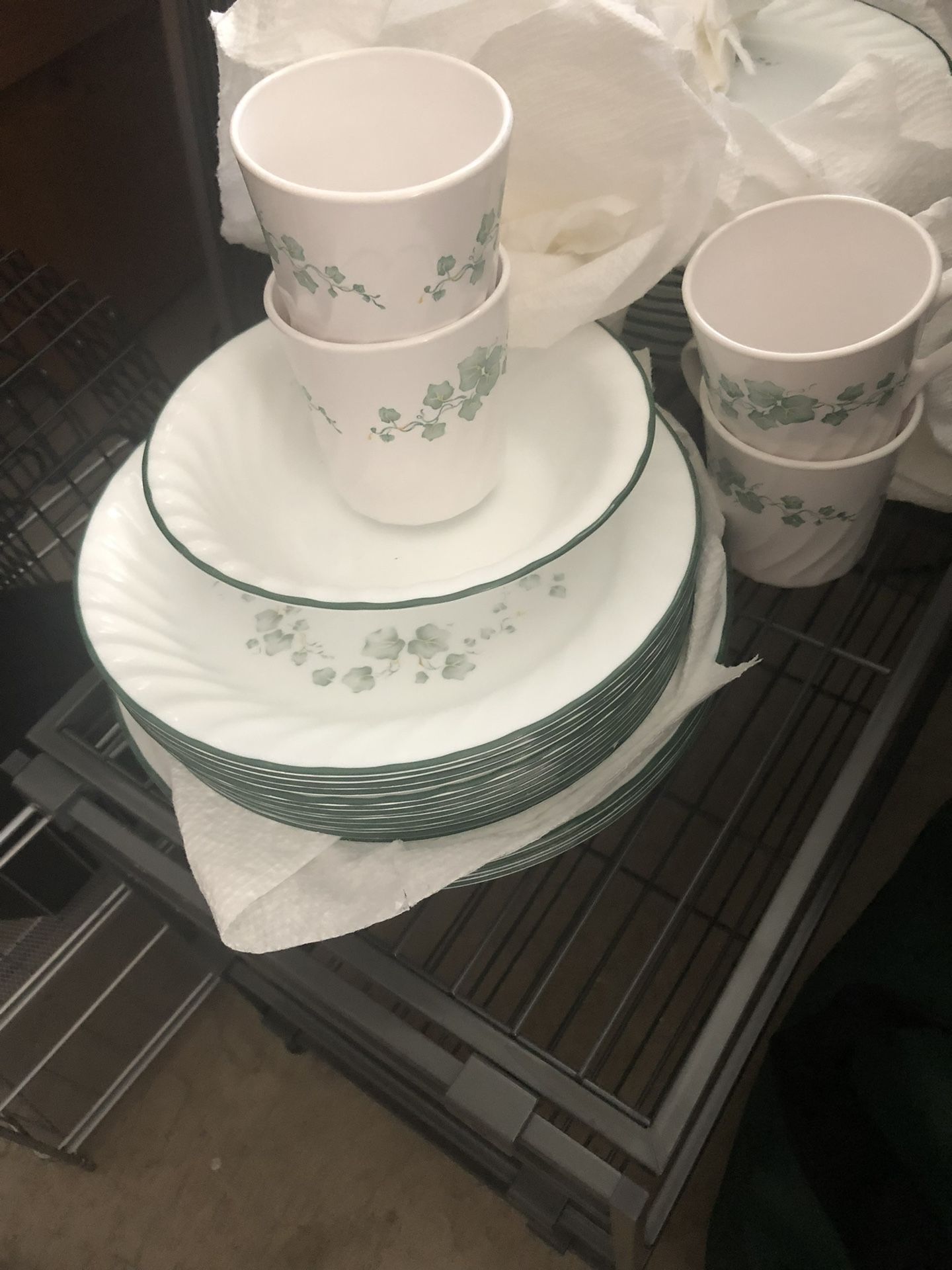 Corning Corelle Vitrelle Callaway Ivy Pattern (41 Items)