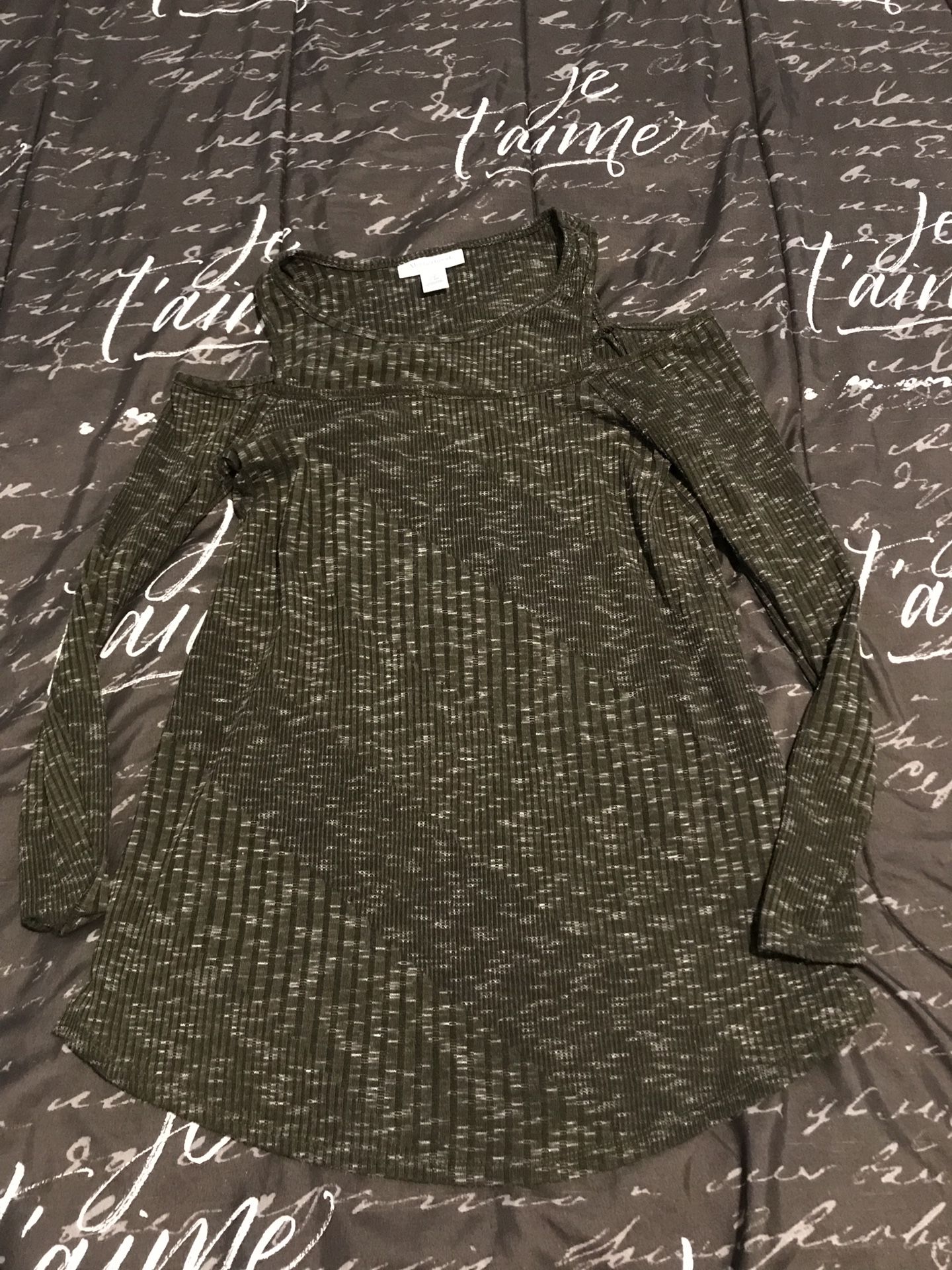 Maternity dresses and long sleeve shirt size small