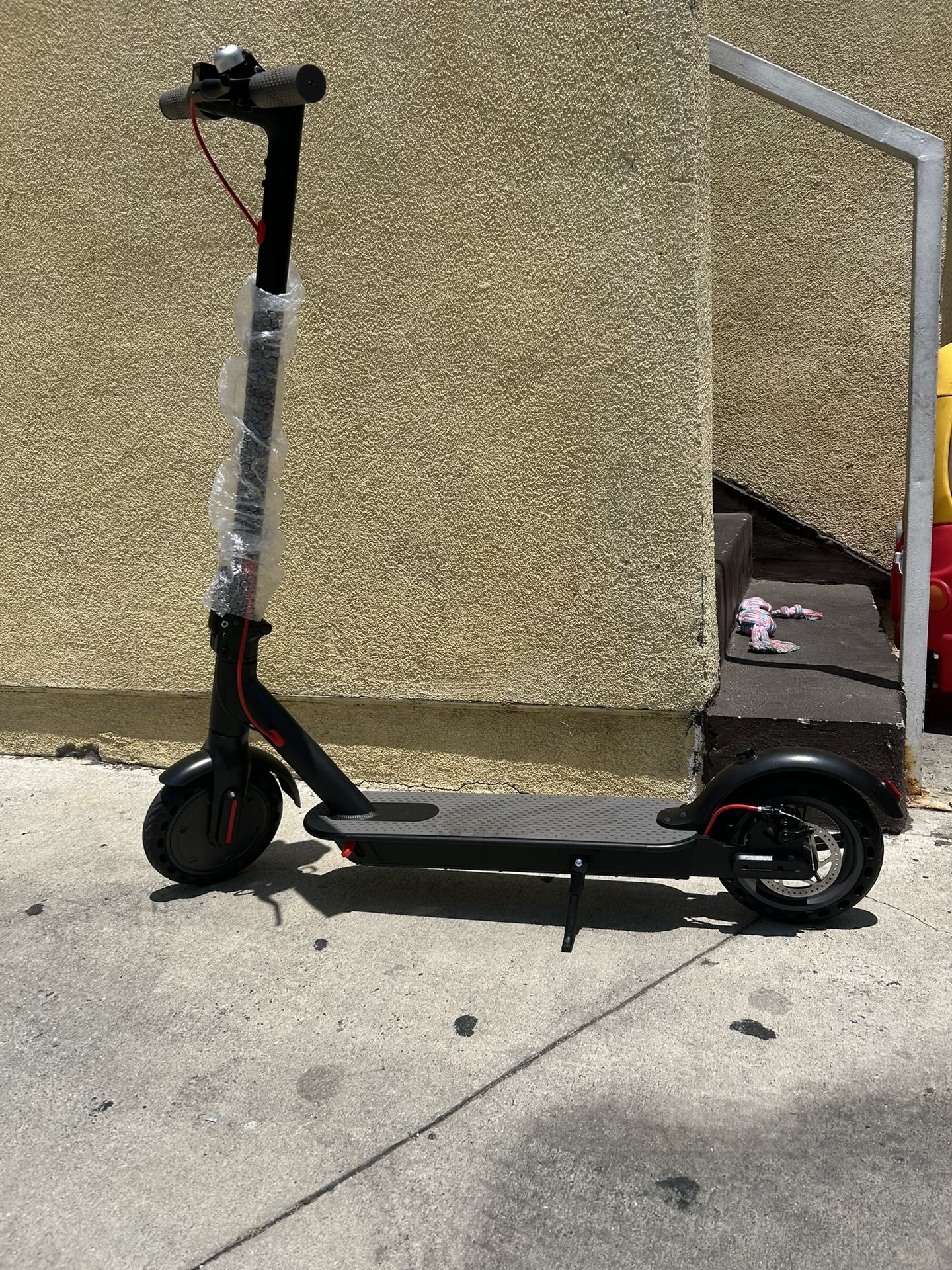 Electric scooter