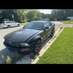 2005 Ford Mustang