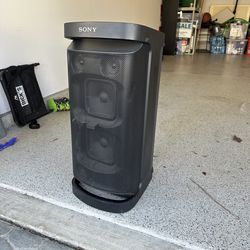 Sony - XP700 Portable Bluetooth Party Speaker with Water Resistance