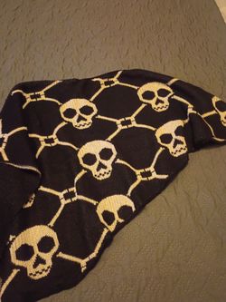 Women's Skull Chain Asymmetrical Hem poncho