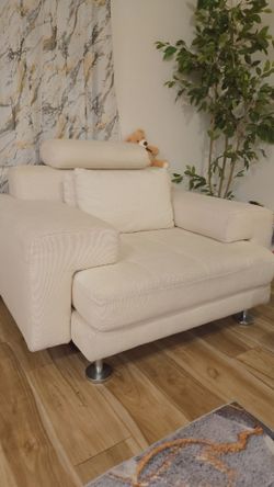 Capella couches