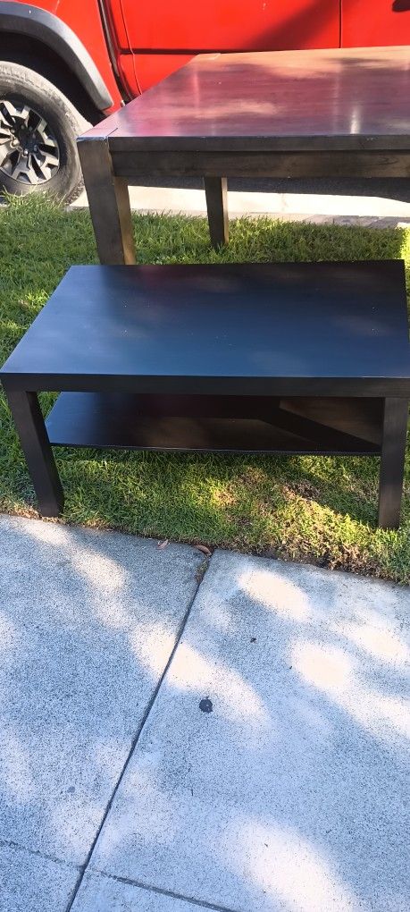 Center Table ,/Mesa De Centro