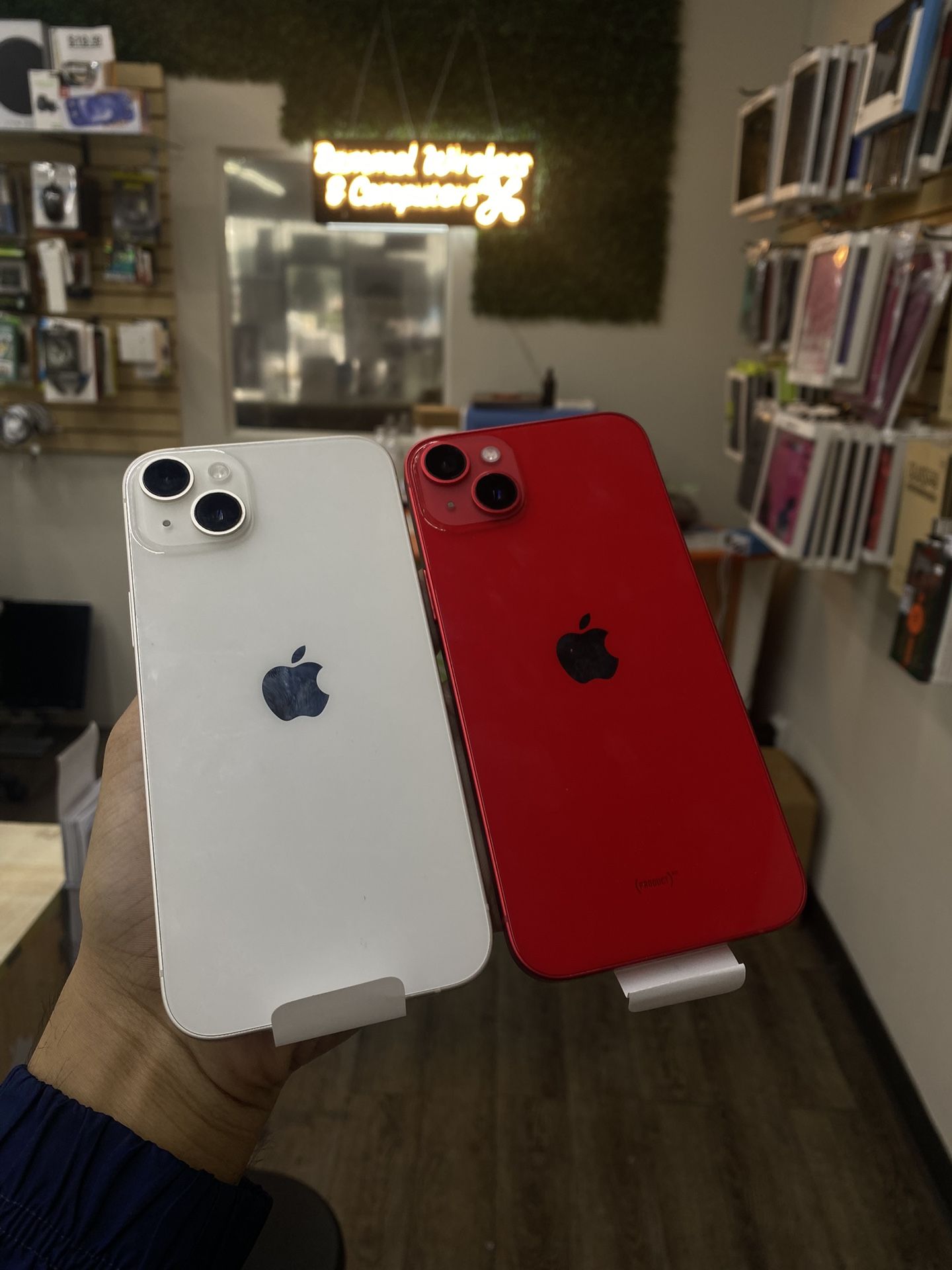 iPhone 14 Plus (unlocked)🆕💥