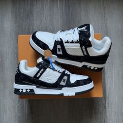 LOUIS VUITTON TRAINERS