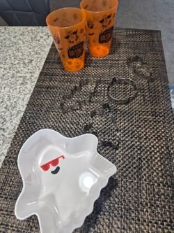 Halloween Party Set Cups Plate Cookie Cutters