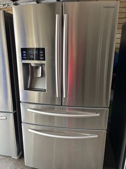 Fridges for sale are Plugged in free Delivery