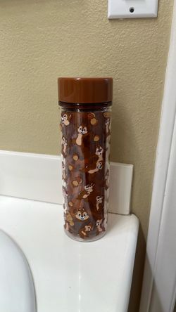 Disneyland chip and Dale tumbler