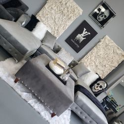 🙋‍♂️ Double Chaise Sectional 🌟 Furniture Queen Bedrooms, Dining Avail 