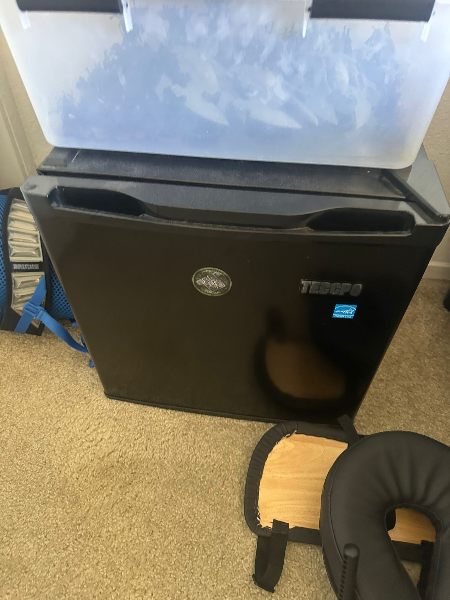 Mini Fridge 