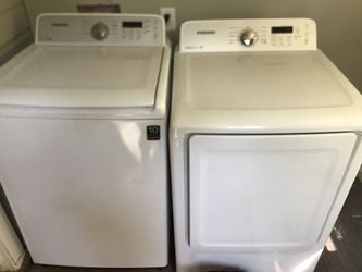 $2300 Samsung HE washer dryer set
