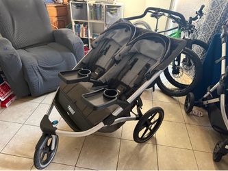 Thule urban glide 2 jogging stroller