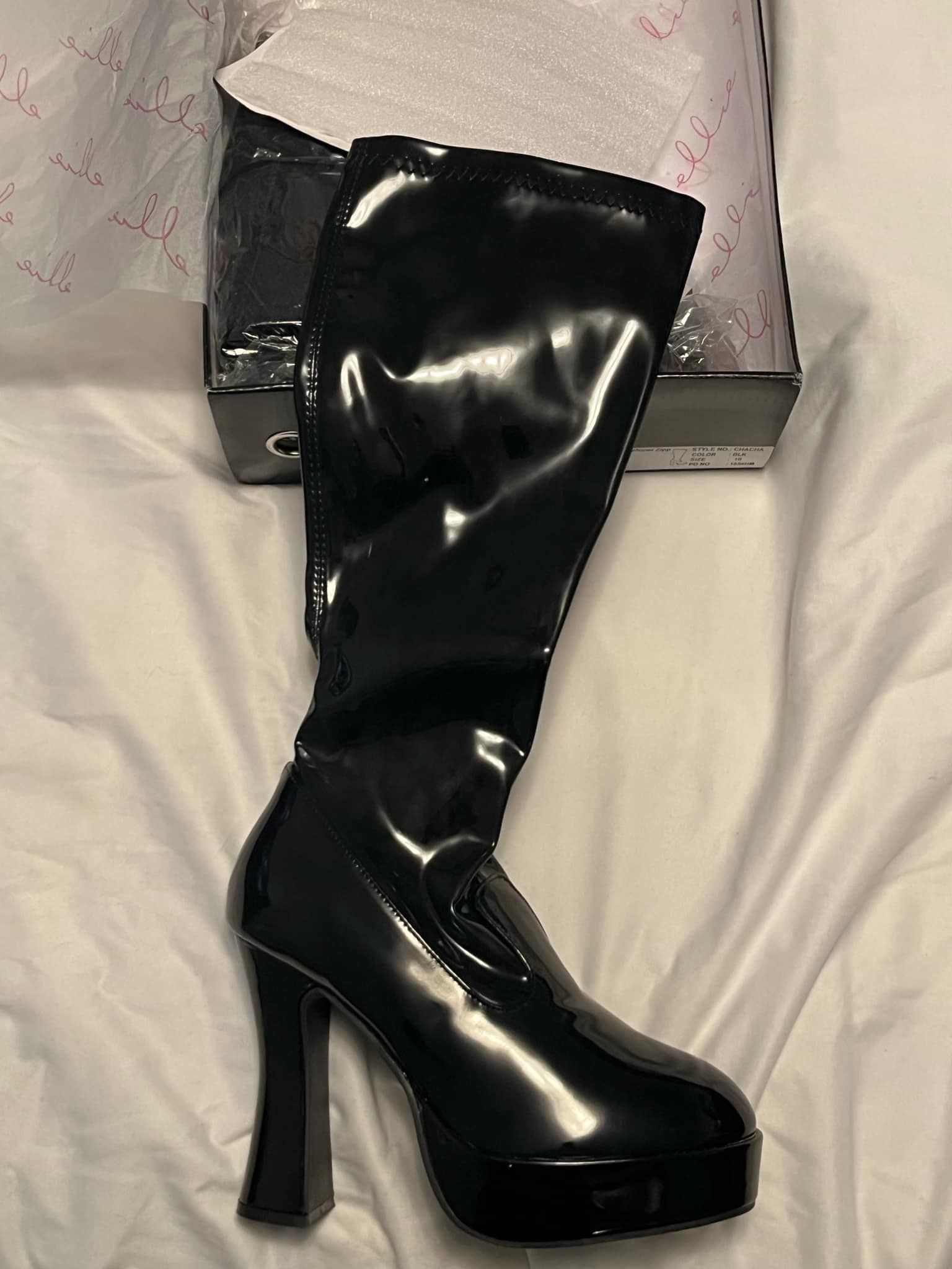 Knee High Black Boot Size 10