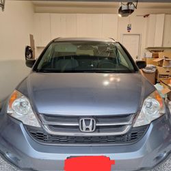 2011 Honda CR-V · SE 2WD