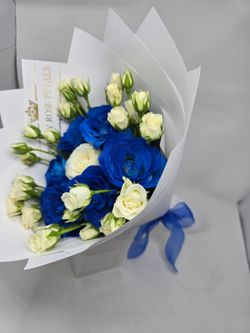 Fresh roses