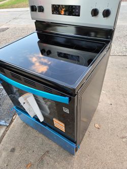 Electric Stove , In Stainless Steel Easy Financing 