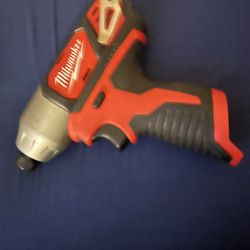 Milwaukee M12 2462-20 1/4 Hex 