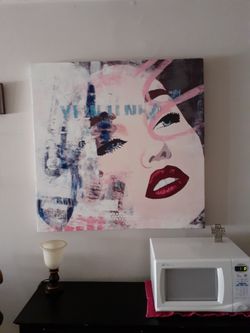 Beautiful home  Picture Of Womans Face.