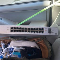 Unify 24P Poe Switch 