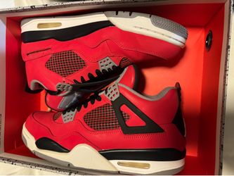Air Jordan 4 Toro OG from 2012 size 9.5