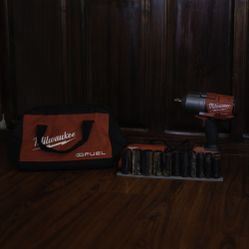 Milwaukee 1/2 Impact Wrench 