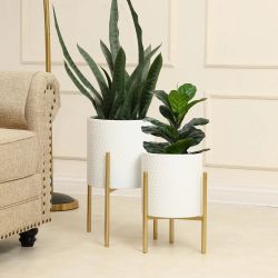 White metal indoor planters with stands, set of 2 ，PL943