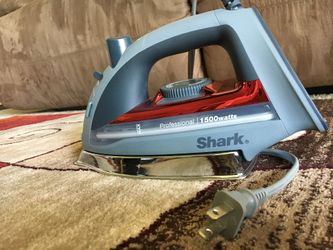 Shark professional iron 1500 watts deals