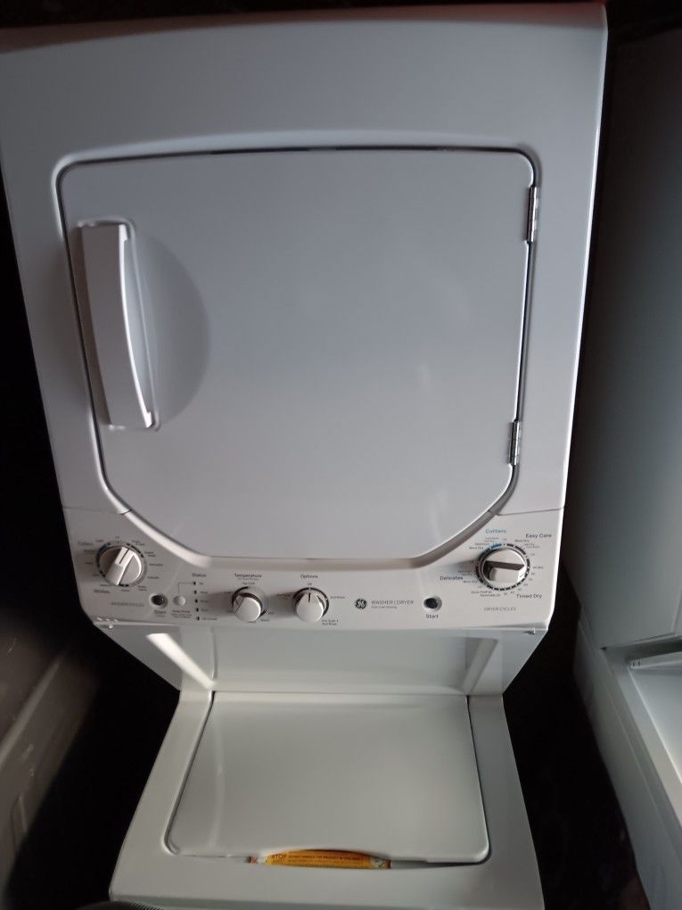 Ge Stackabel Washer And Dryer 