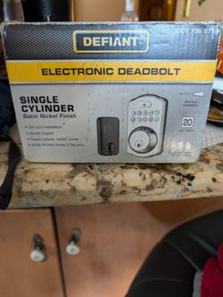 Electronic deadbolt lock