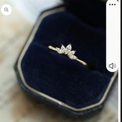 Pavé Simple Crown Ring