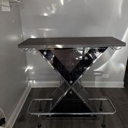 Portable bar/High Top table 