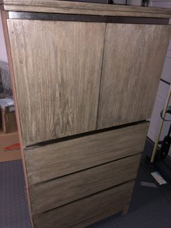 lingerie dresser - 3-drawer and built in mirror