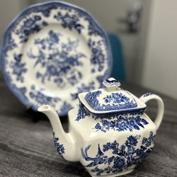 Asiatic Pheasant Blue Teapot With Lid And Dinner plate 