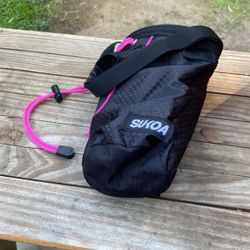 Sukoa Chalk Bag Black and Pink